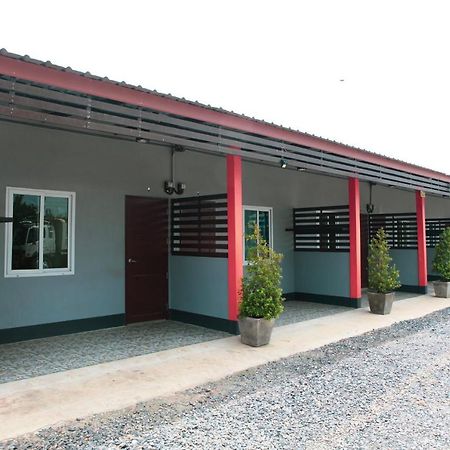 เอ็นพี เดอะปาย ห้องพักนครสวรรค์ Exteriér fotografie